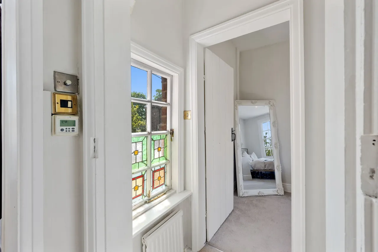 Gravel Lane, Wilmslow, photo 11