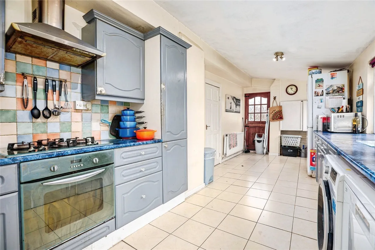 High Street, Borth, SY24, photo 25