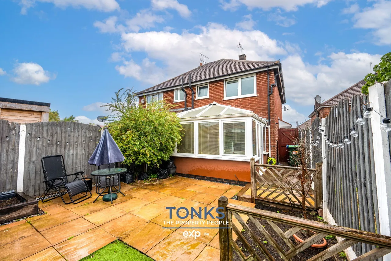 Woodfield Avenue, Oldbury, B69, photo 14