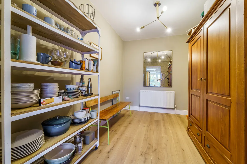 Cunnington Street, London, W4, photo 15