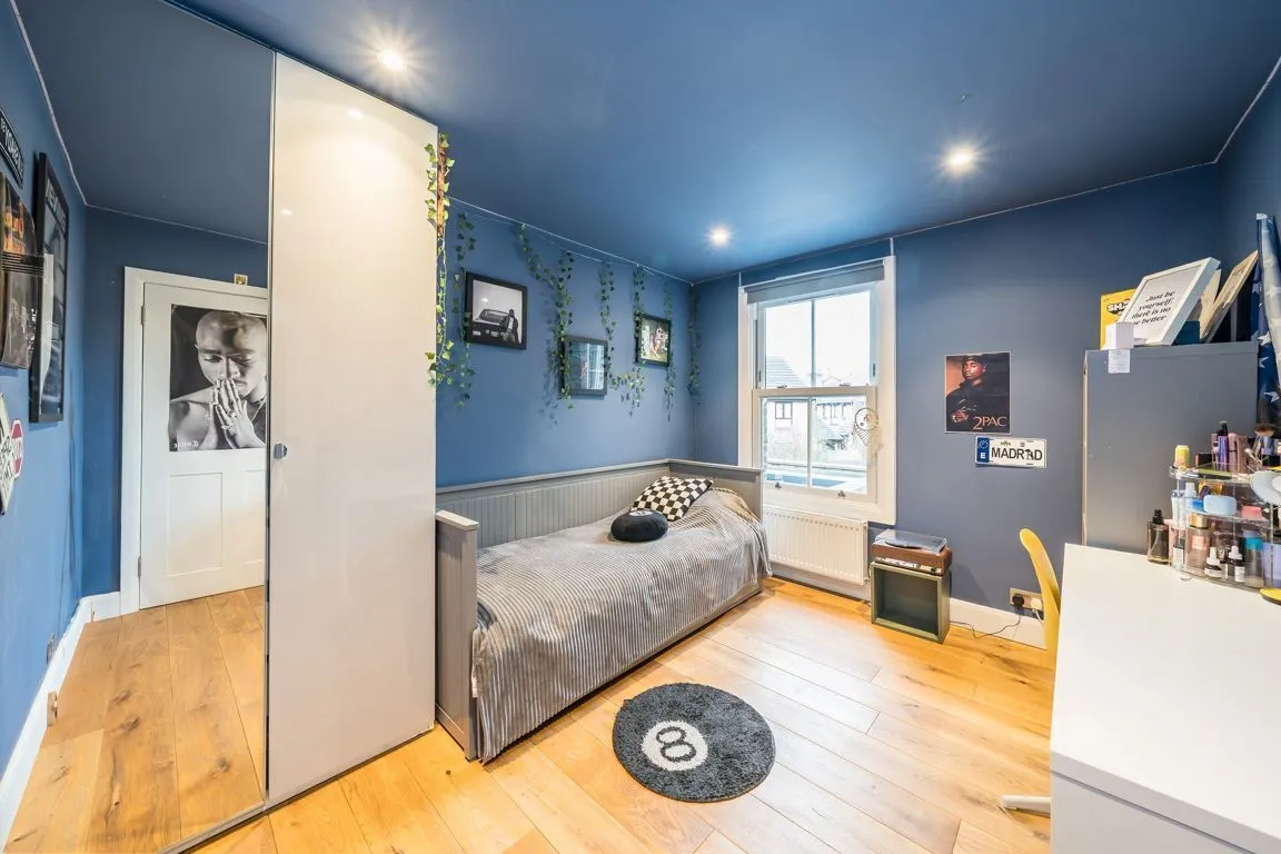Eastbourne Road, TW8, photo 7