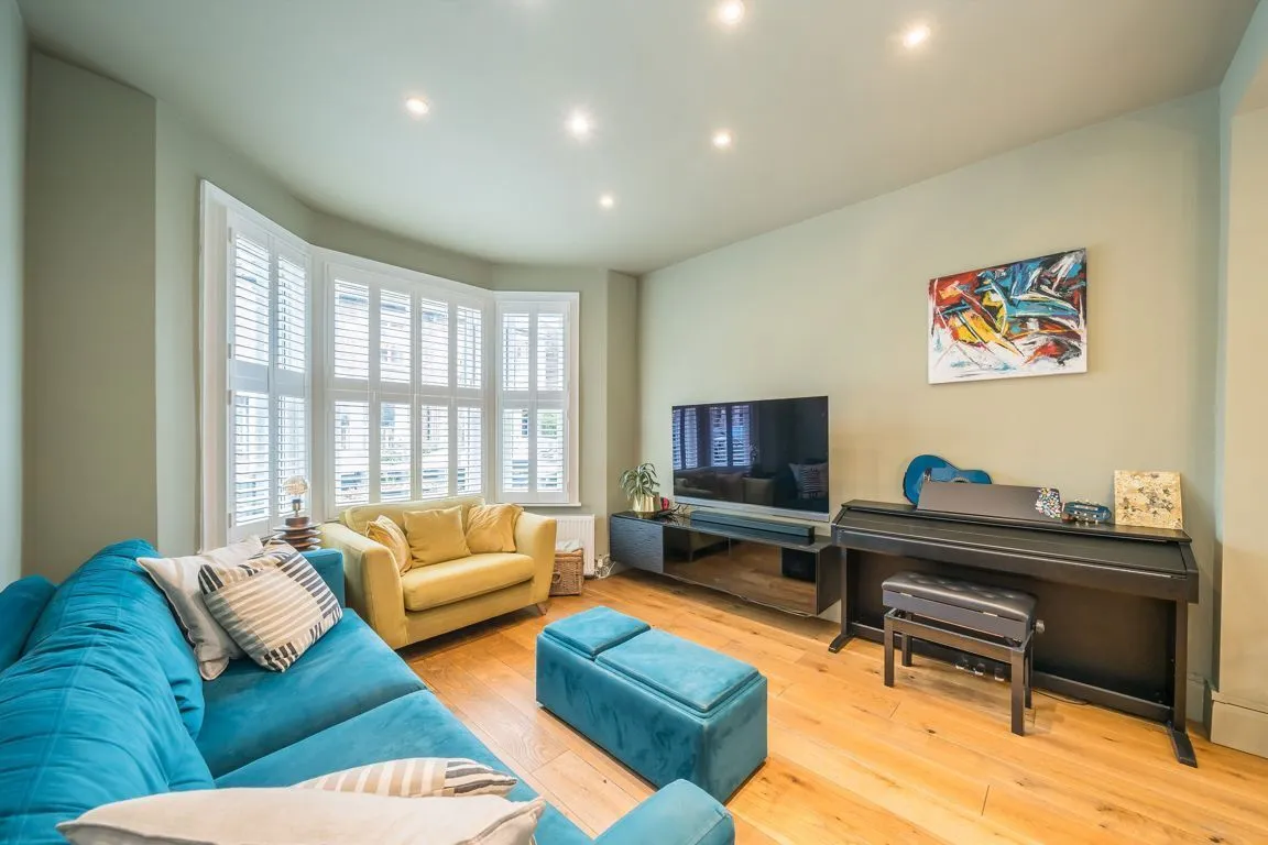Eastbourne Road, TW8, photo 5