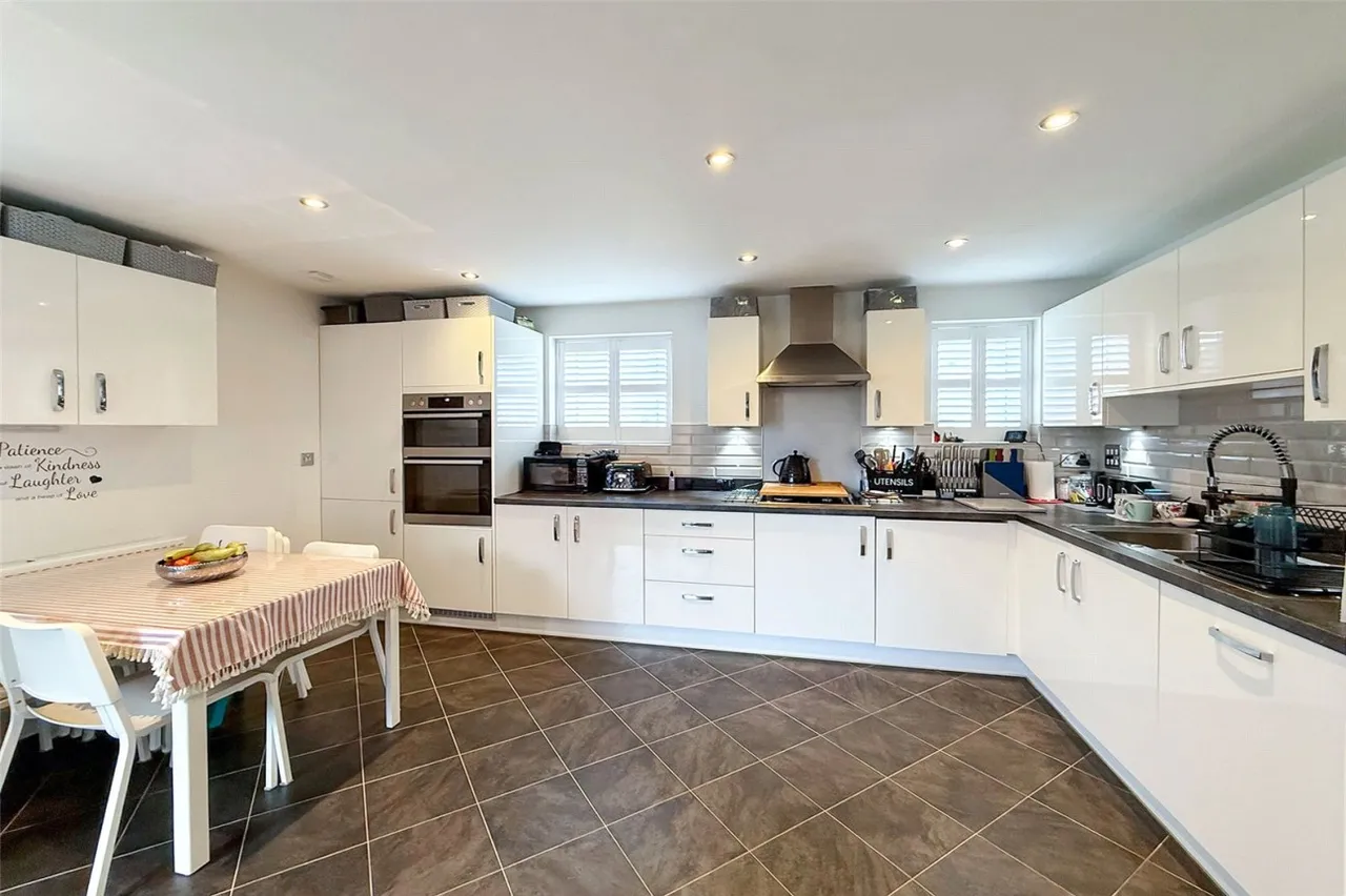 Littlehampton, BN17, photo 2