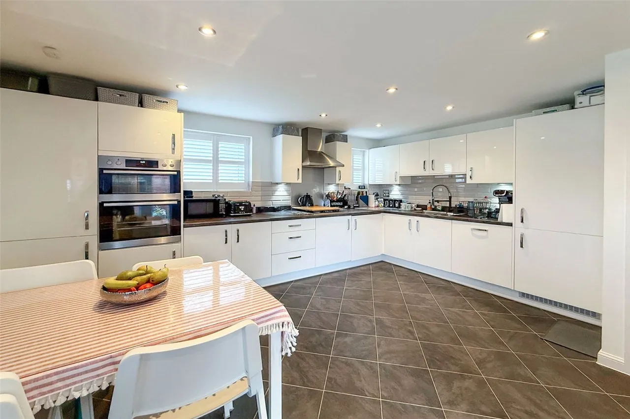 Littlehampton, BN17, photo 14