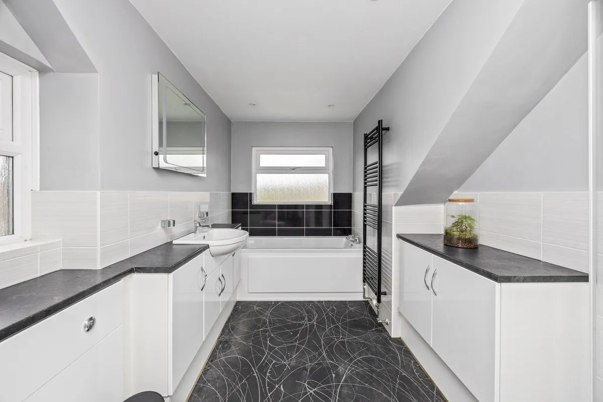 Brougham Road, Worthing, BN11, photo 7