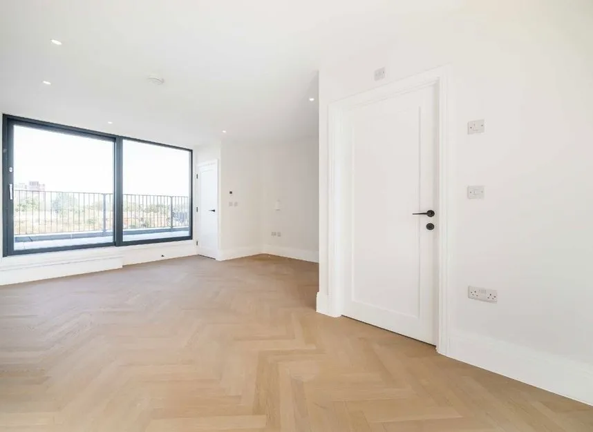 Bryanston Close, Norwood Green, UB2, photo 5