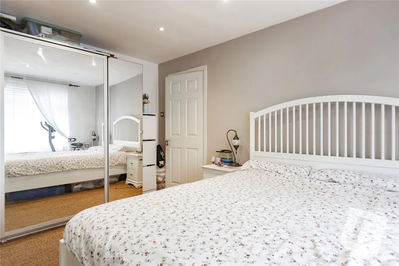 Ballards Road, Dagenham, RM10, photo 8