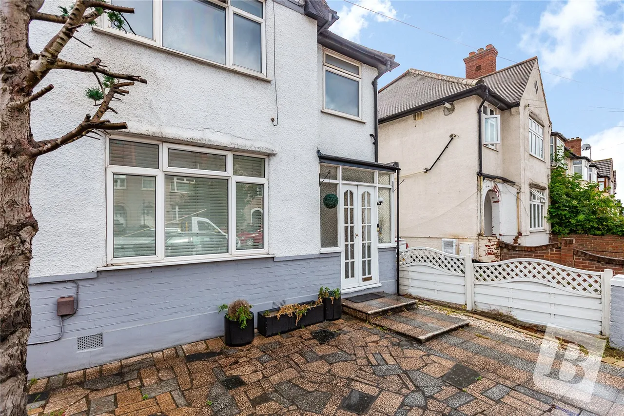 Ballards Road, Dagenham, RM10, photo 15