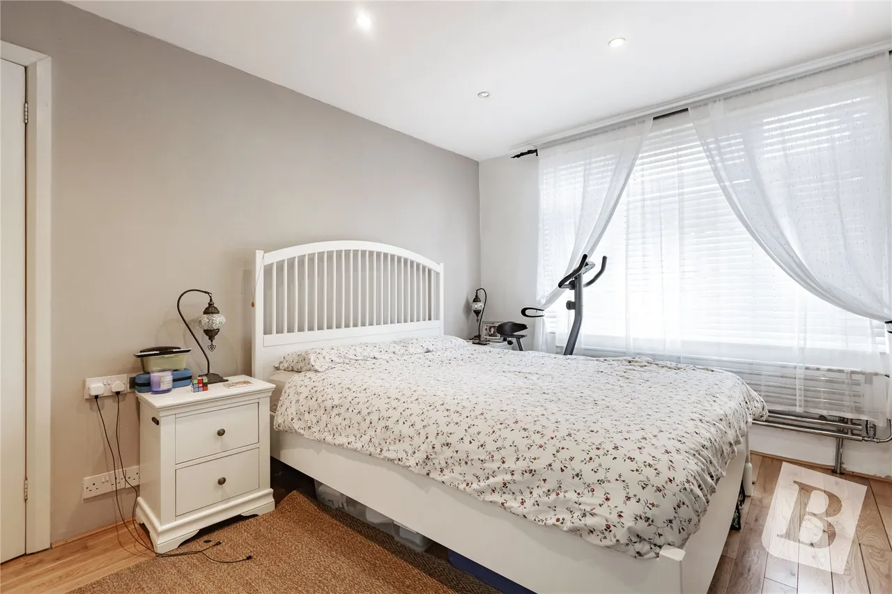 Ballards Road, Dagenham, RM10, photo 6