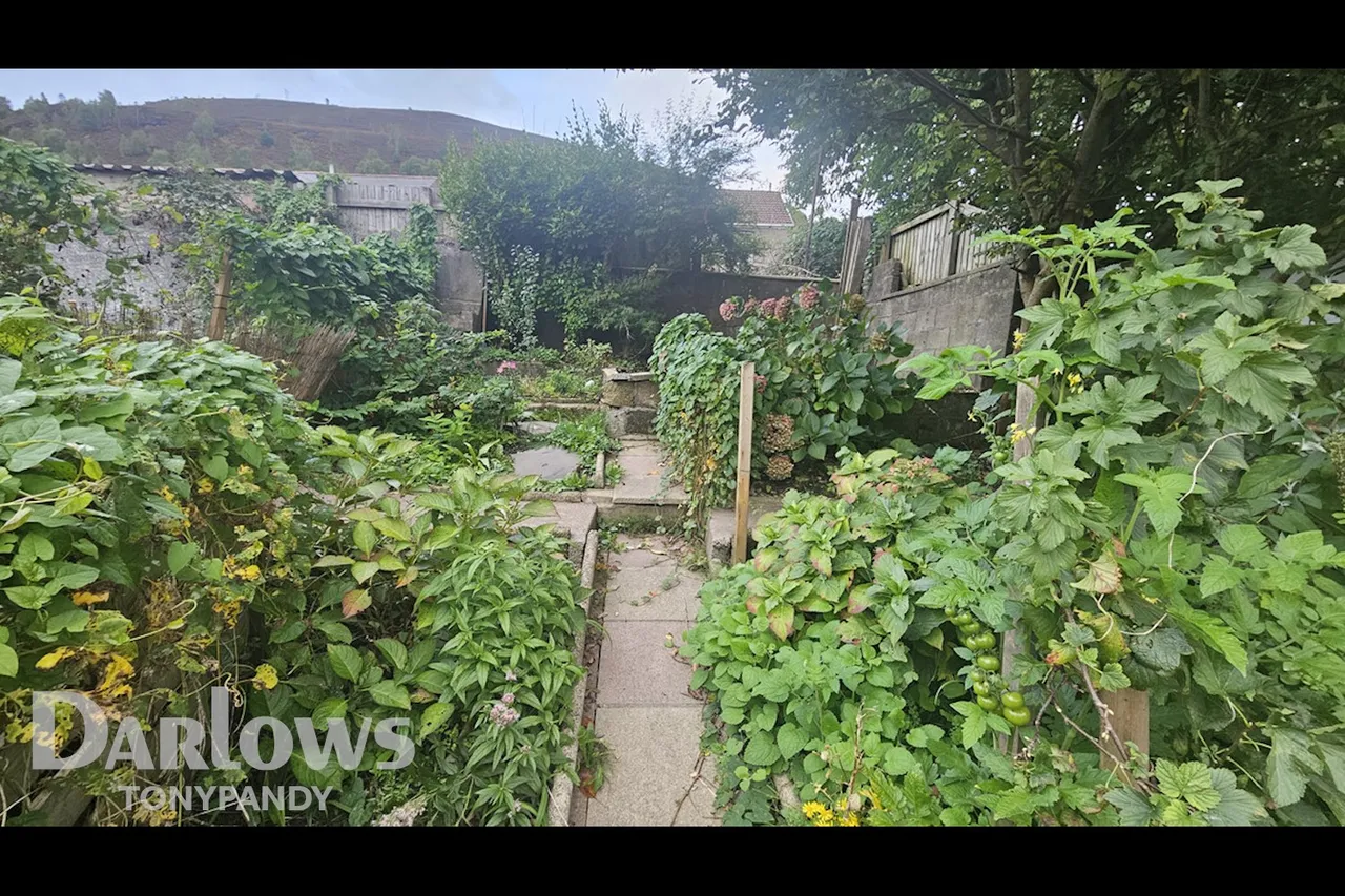 Miskin Road, Trealaw, CF40, photo 15