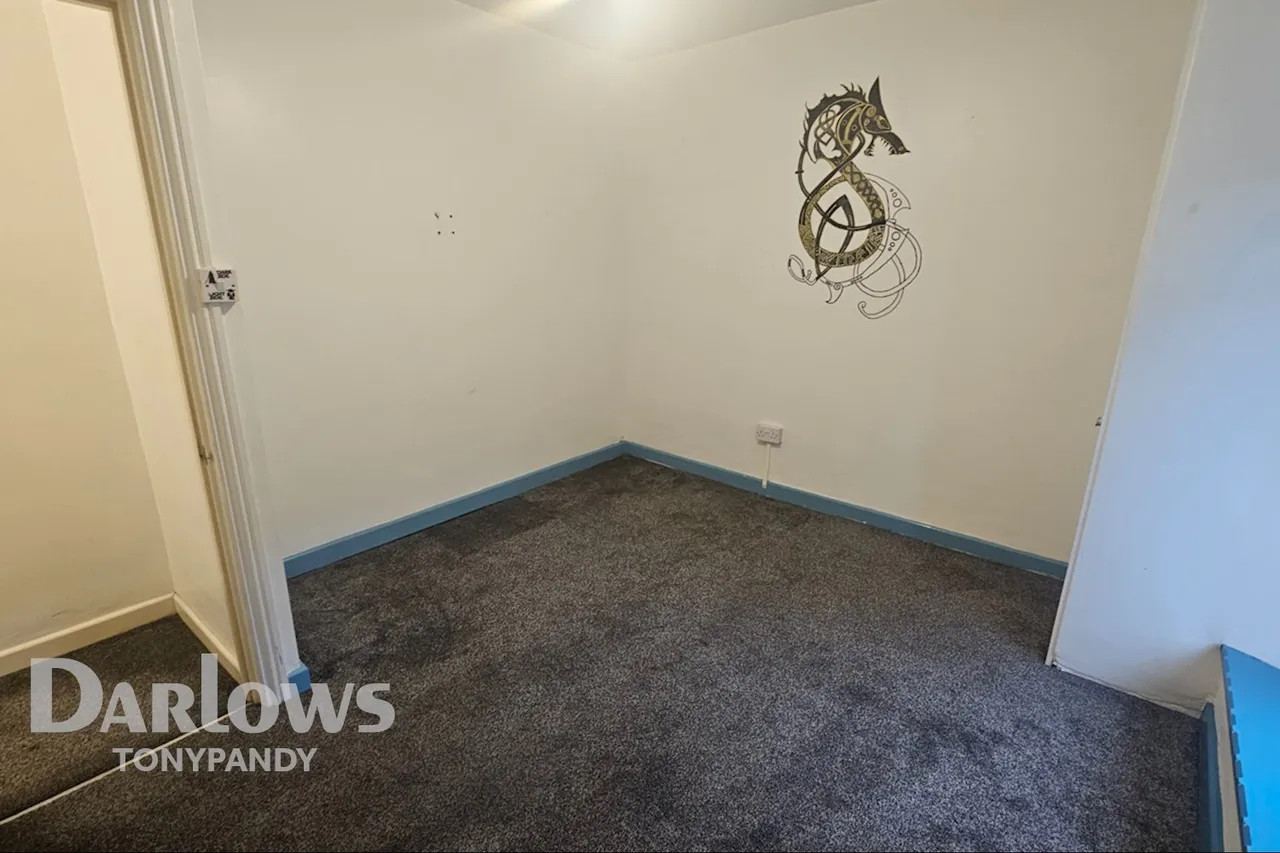 Miskin Road, Trealaw, CF40, photo 13
