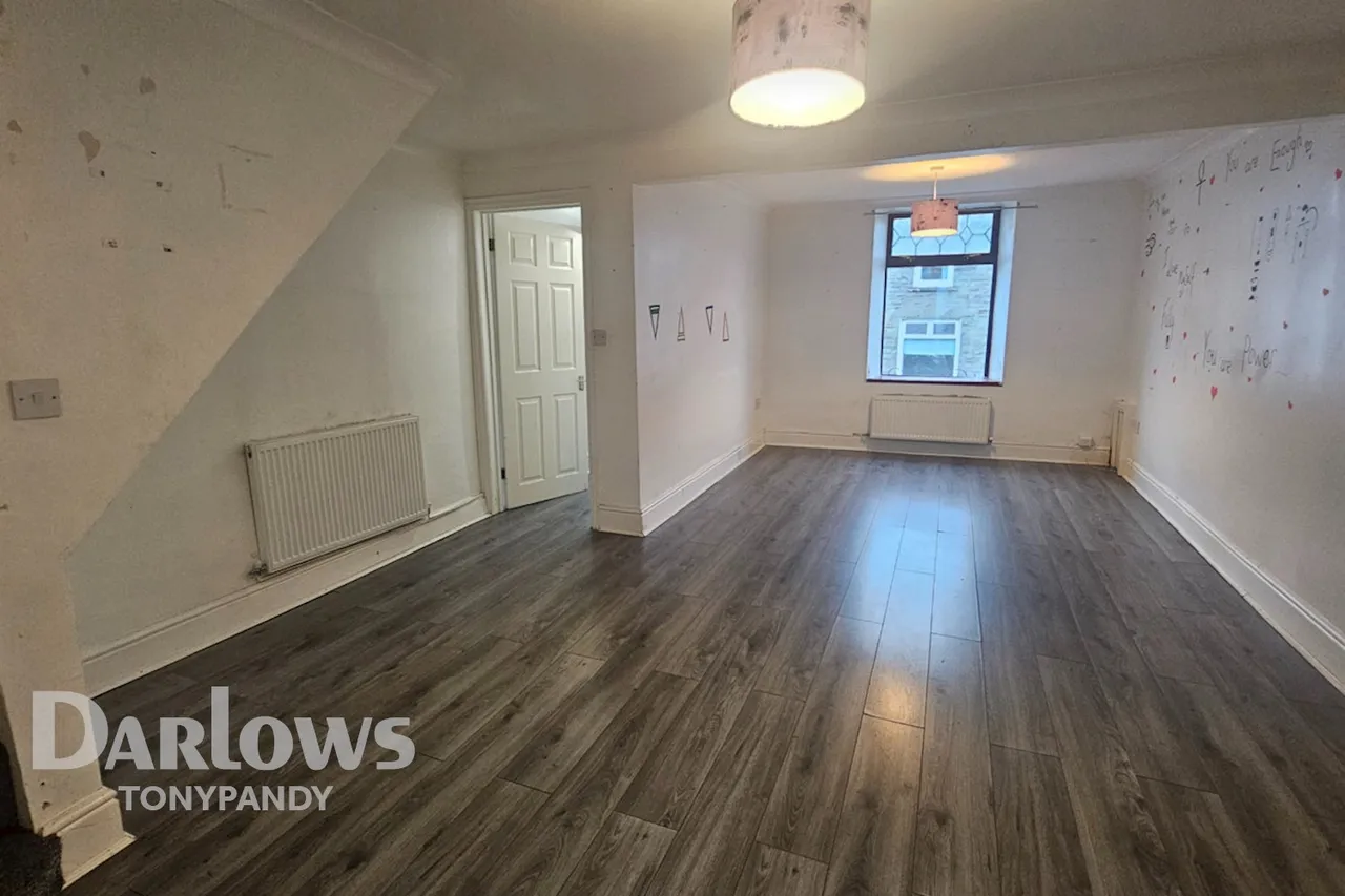Miskin Road, Trealaw, CF40, photo 6