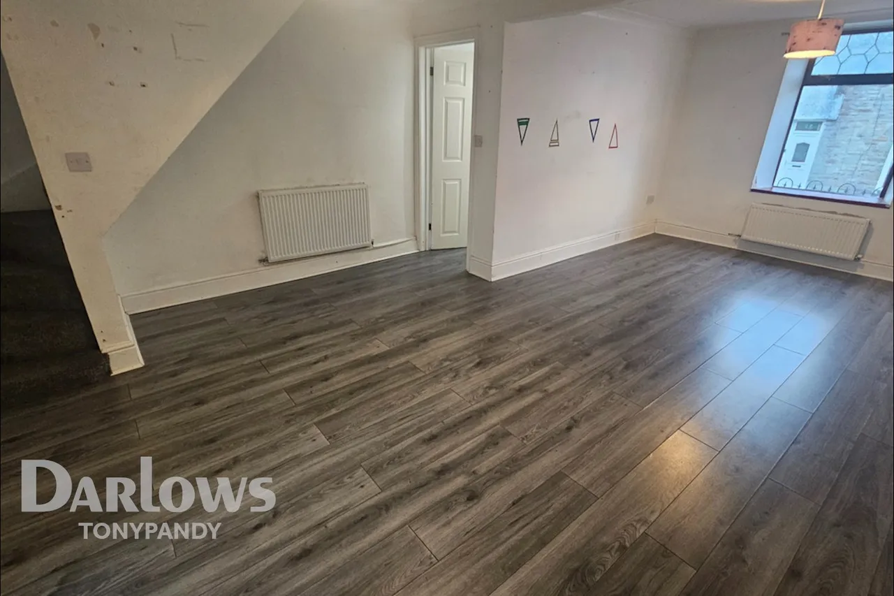 Miskin Road, Trealaw, CF40, photo 7