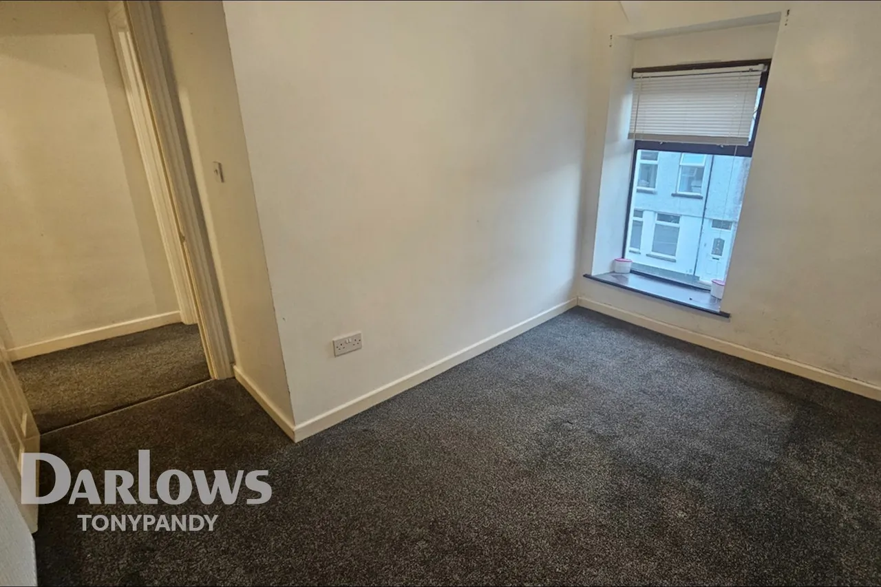 Miskin Road, Trealaw, CF40, photo 11