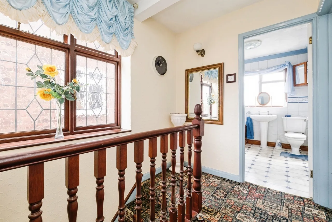 Copthorne Gardens, Hornchurch, RM11, photo 17