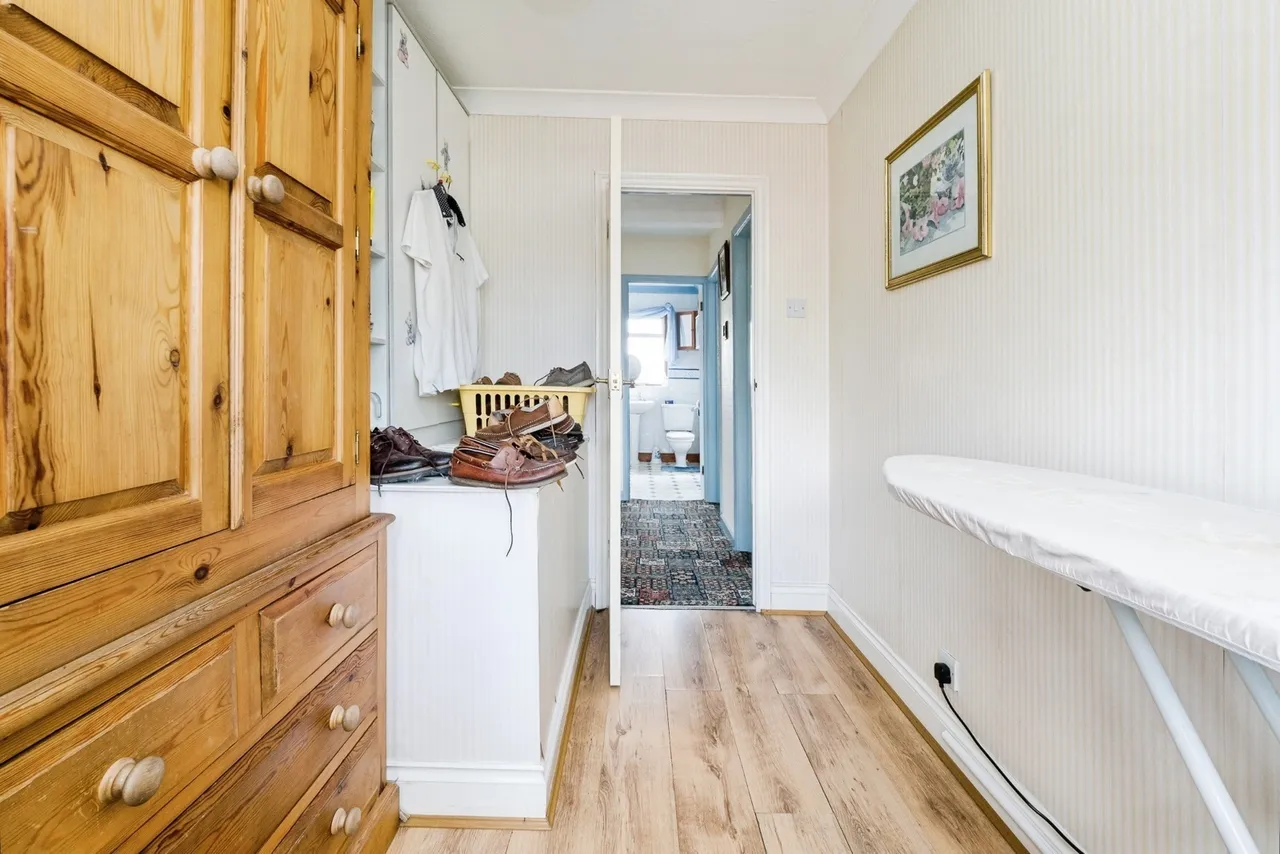 Copthorne Gardens, Hornchurch, RM11, photo 11