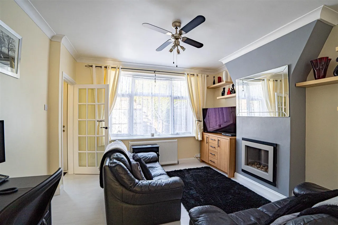Valleyside Road, Hastings, photo 4