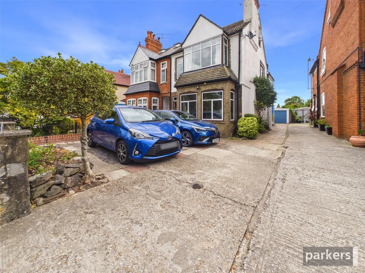 4 bed house for sale, Whiteknights Road, Reading, RG6