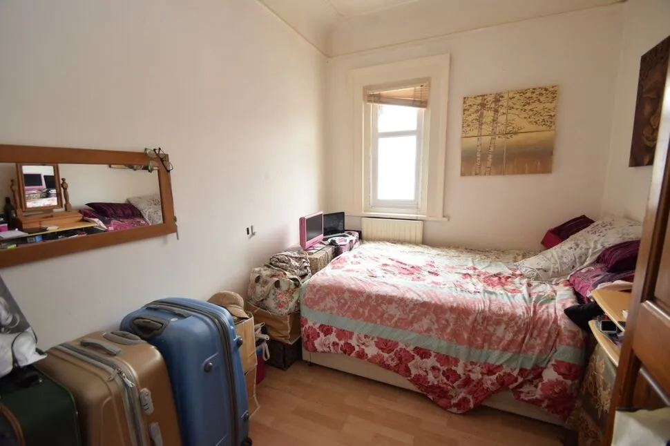 London Road, Portsmouth, Hampshire, PO2, photo 7