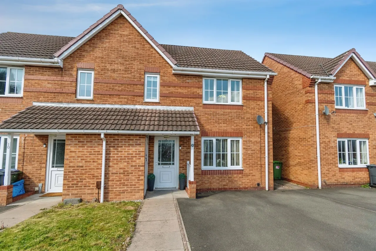 3 bed house for sale, Hobart Road, Tipton, DY4