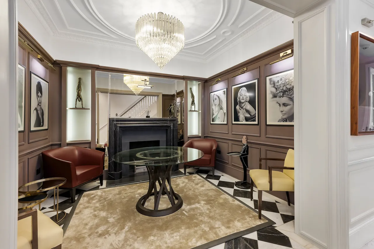 Chapel Street, Belgravia, London, photo 2