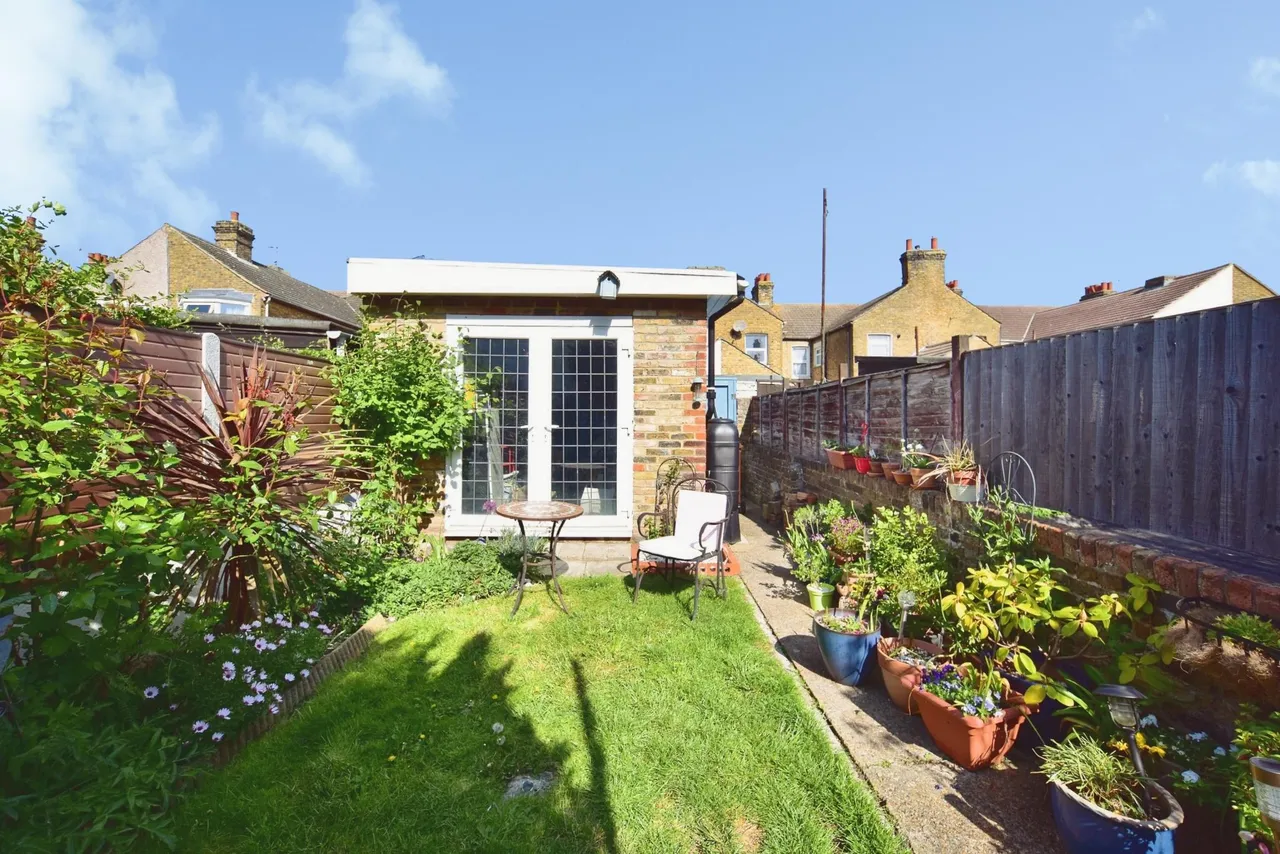 Wellesley Road, Sheerness, ME12, photo 19