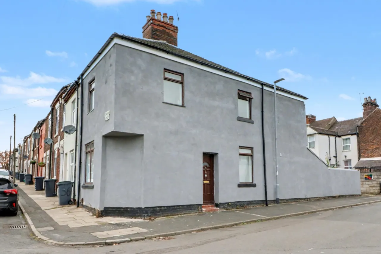 3 bed property for sale, Portland Street, Stoke-On-Trent, ST1