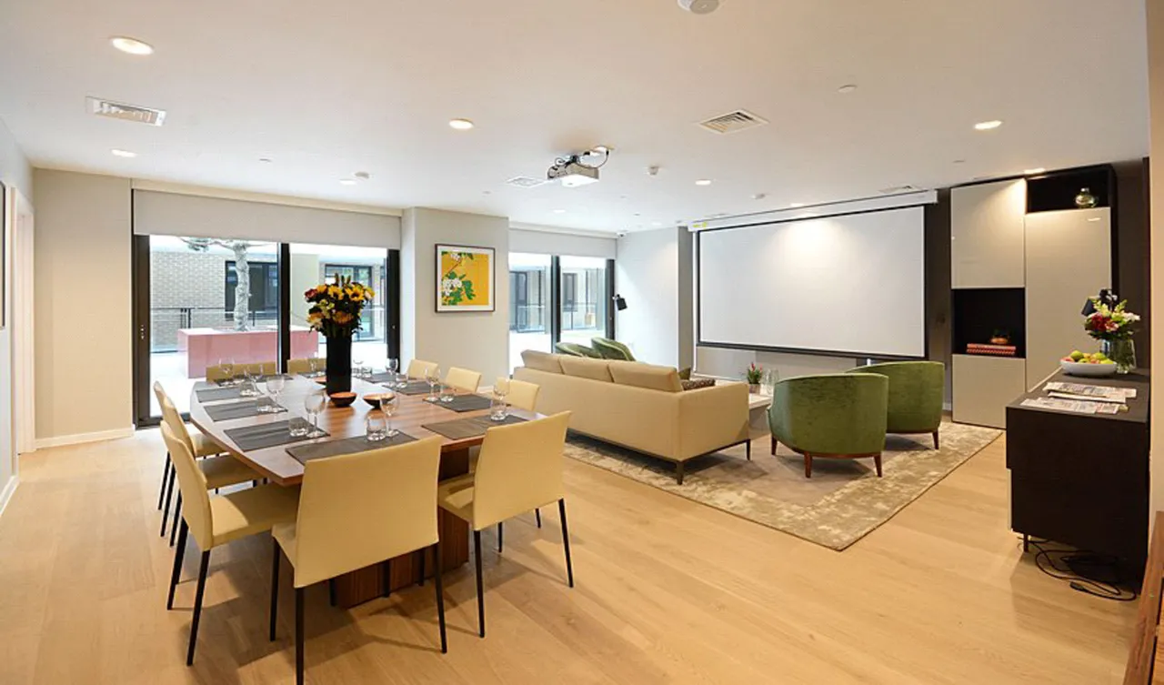 Apartment 401, One The Elephant, 1 St Gabriel Walk, photo 9