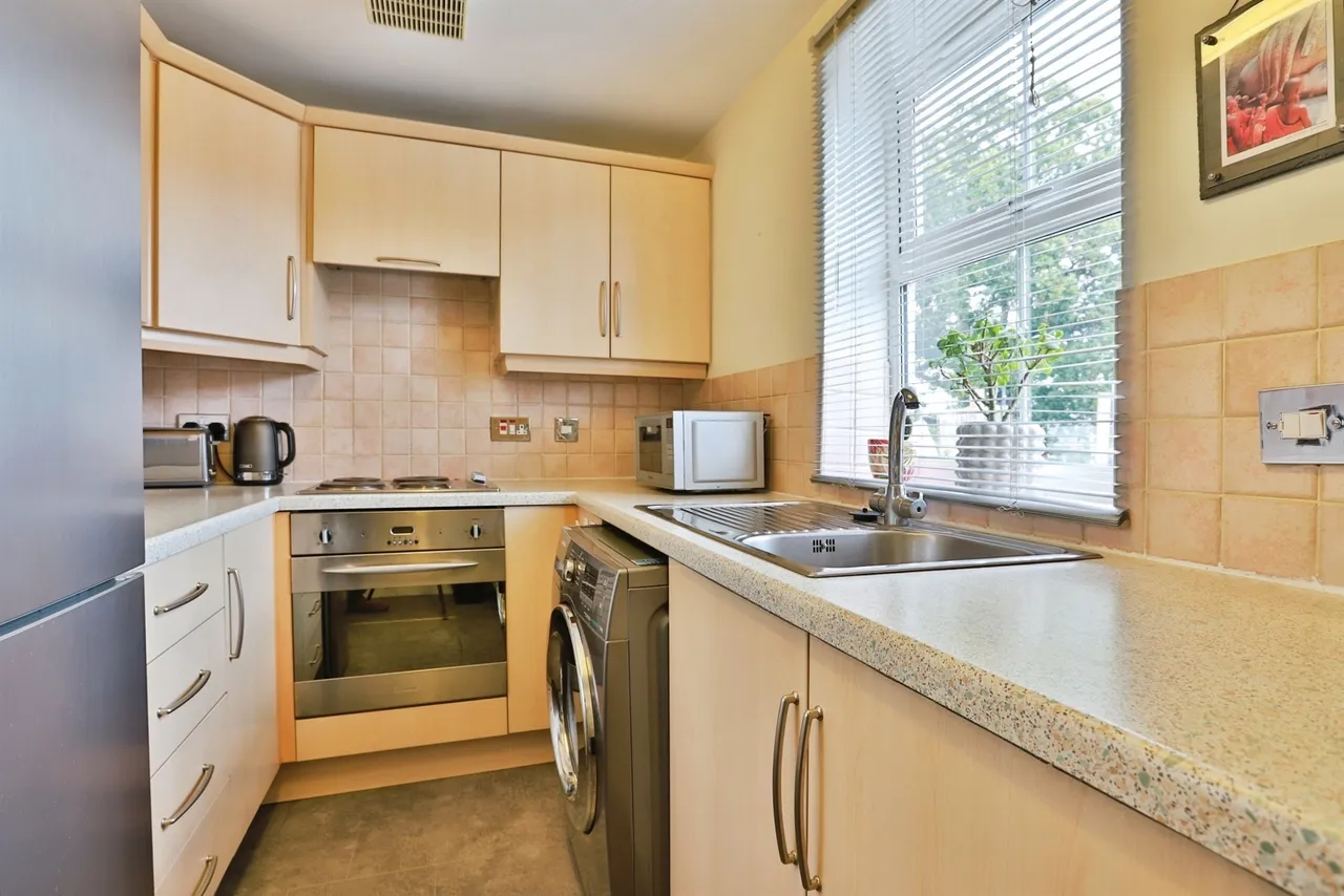 Southbourne Grove, Bournemouth, BH6, photo 11