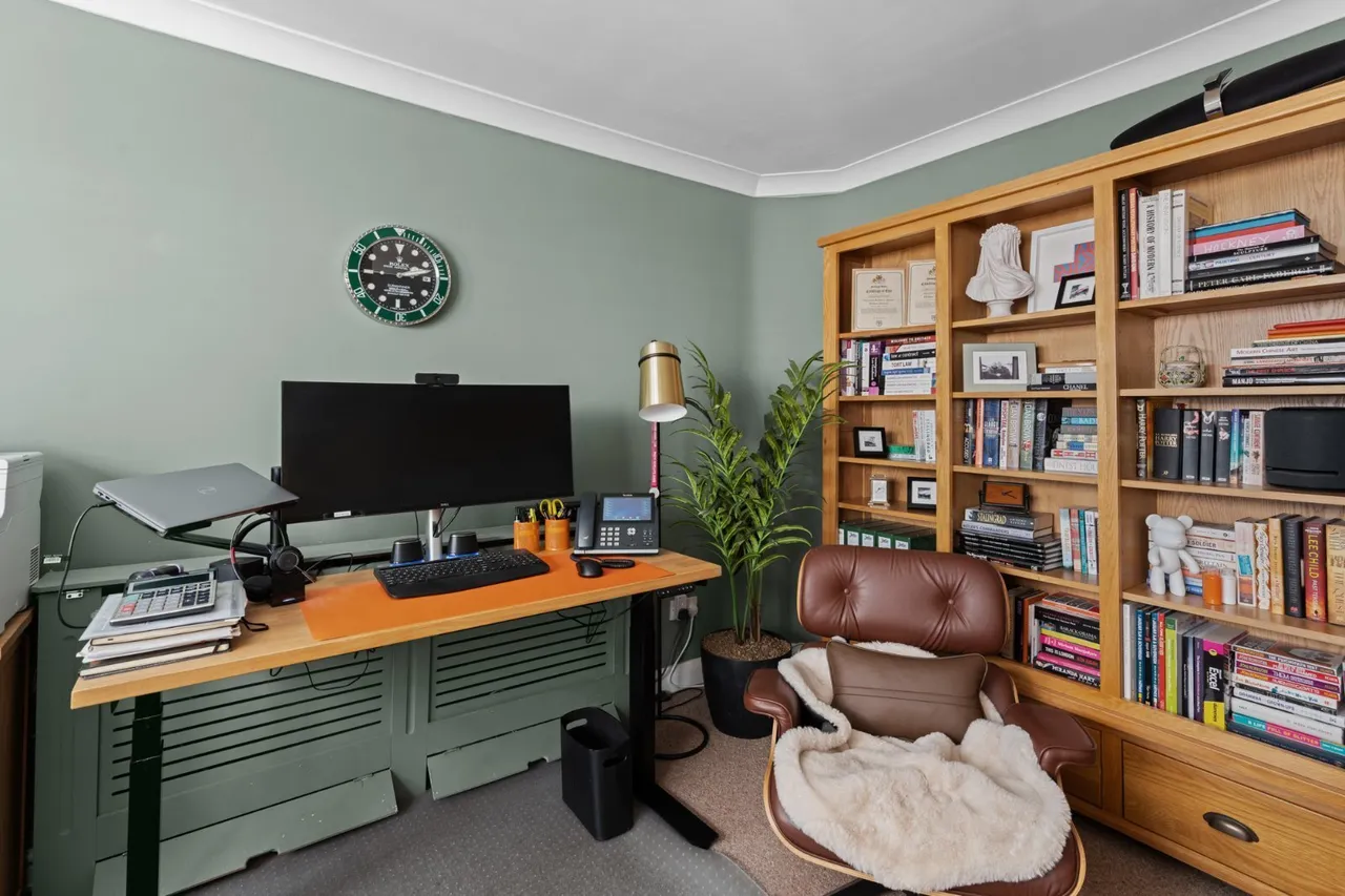 Straight Road, Colchester, CO3, photo 13