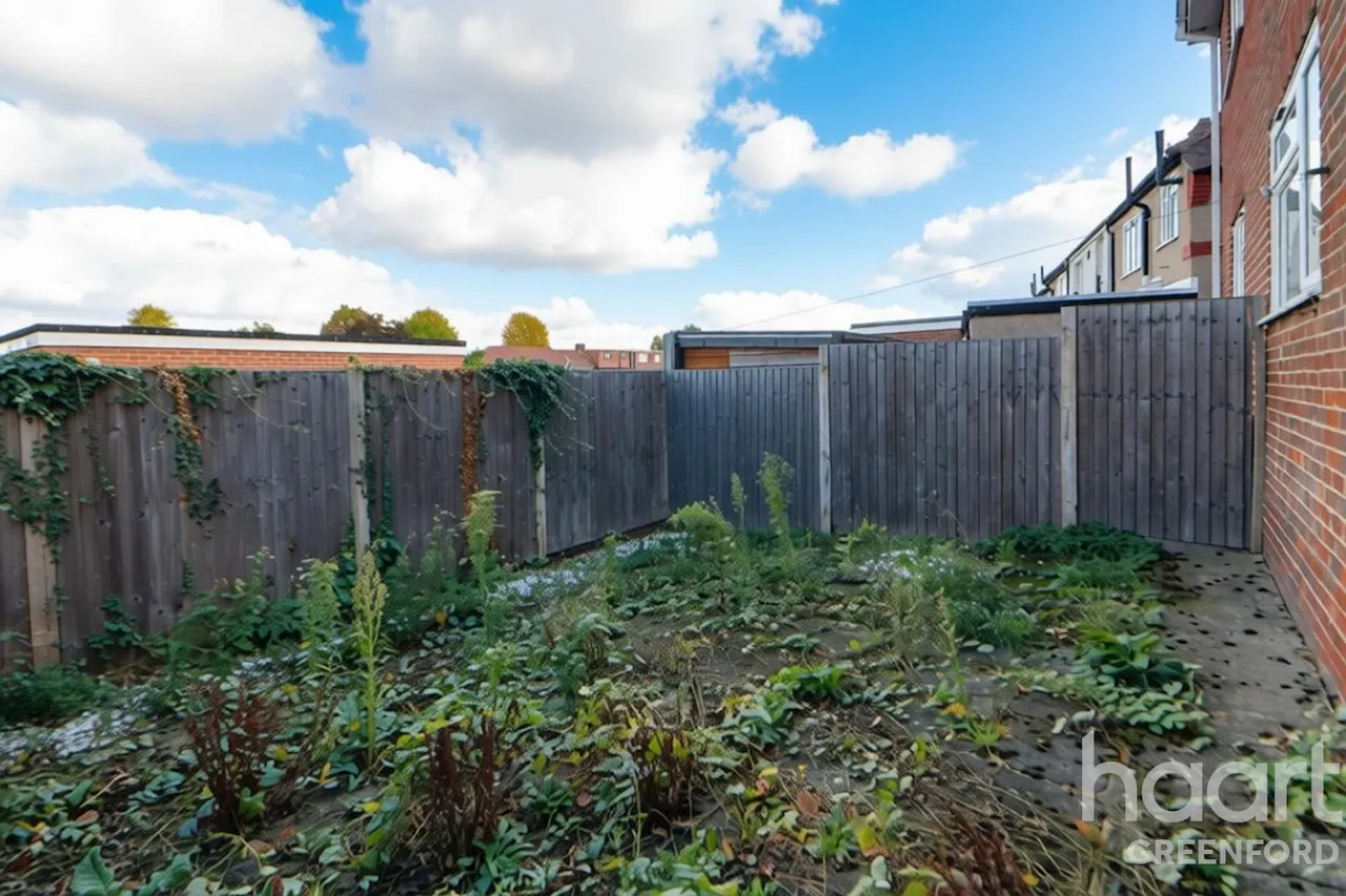 Portland Crescent, London, UB6, photo 9