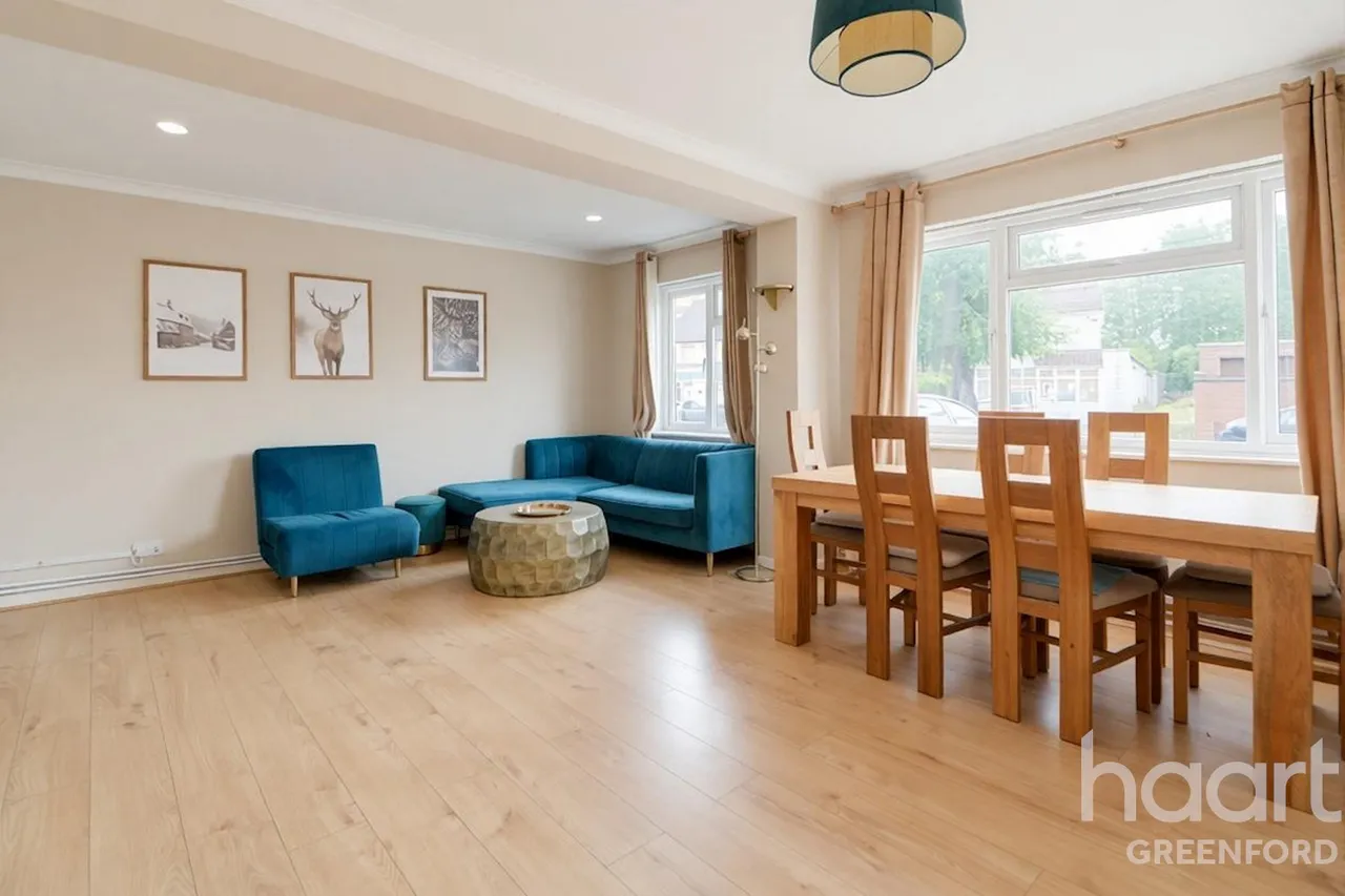 Portland Crescent, London, UB6, photo 8