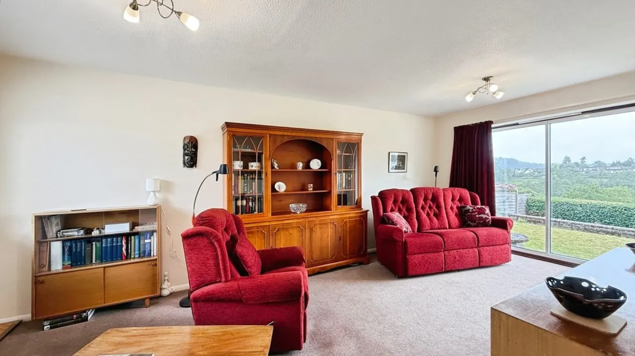 Damask Way, Warminster, photo 3