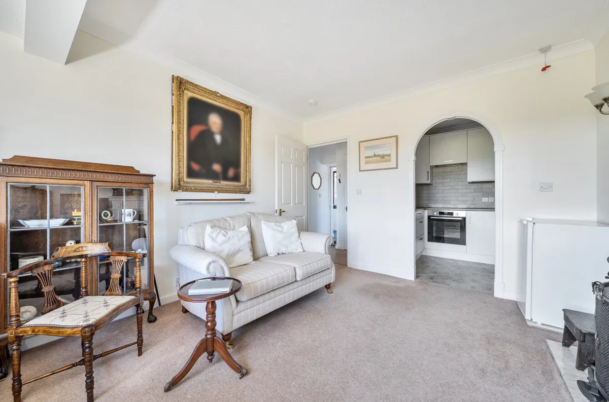Pulborough, RH20 1RG, photo 3