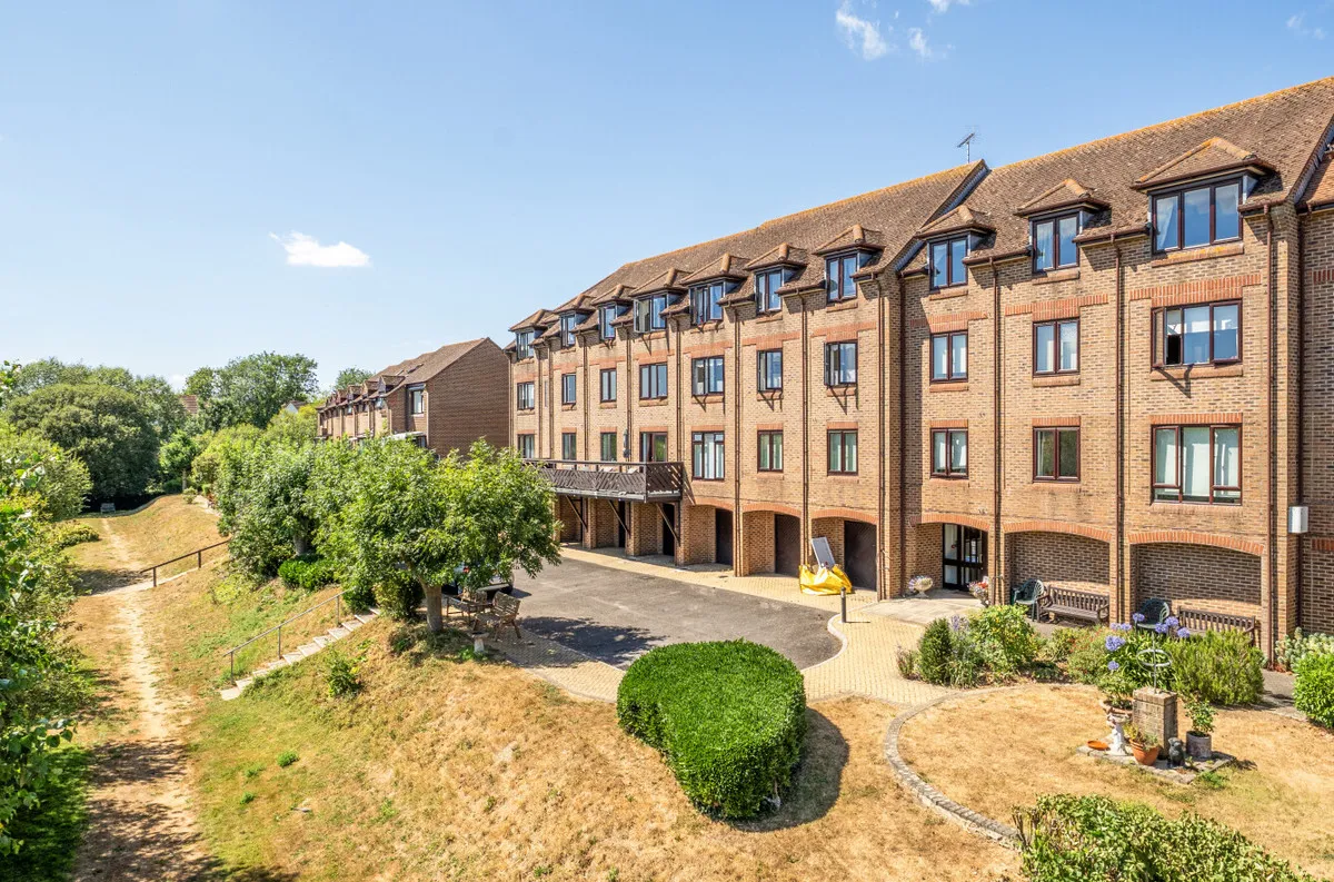 2 bed flat for sale — Pulborough, RH20 1RG