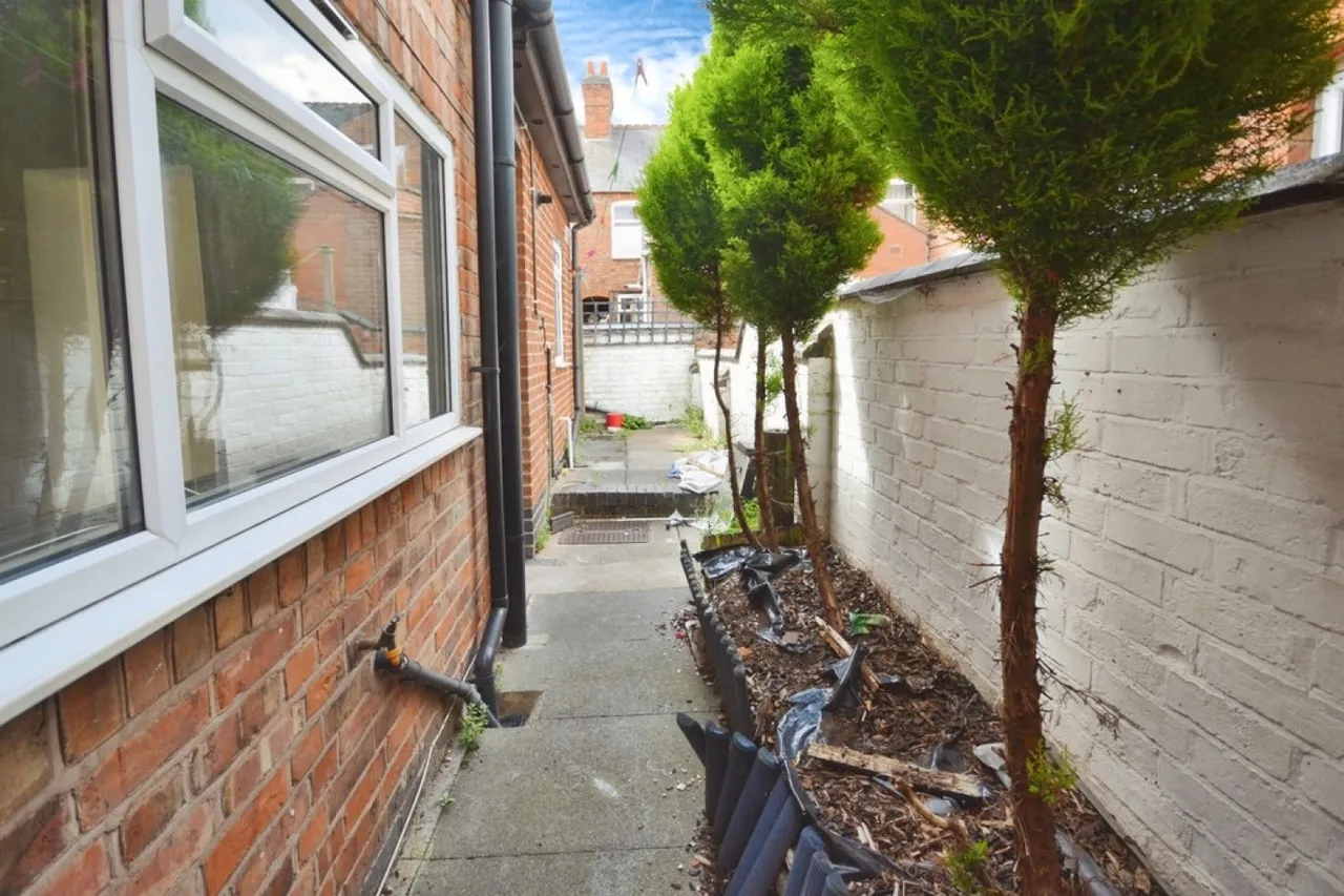Warwick Street, Leicester, photo 10