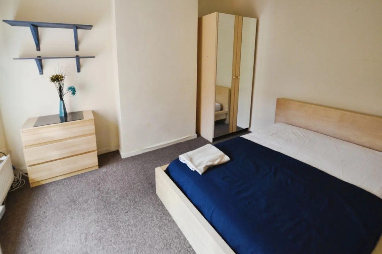 Warwick Street, Leicester, photo 11