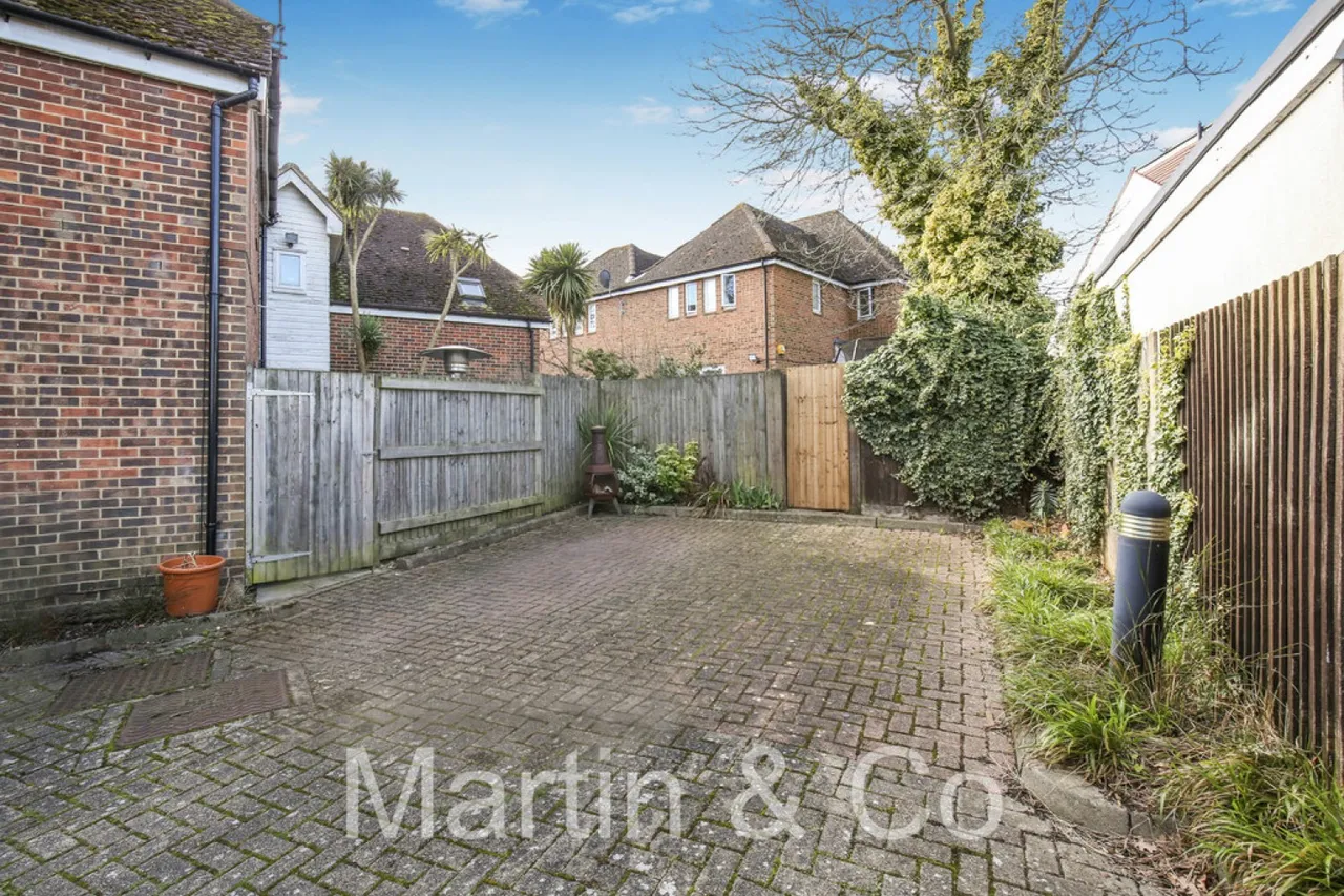 Ash Road, Sutton, SM3, photo 10