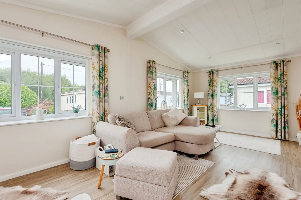 Delamere Road, Norley, Frodsham, photo 6