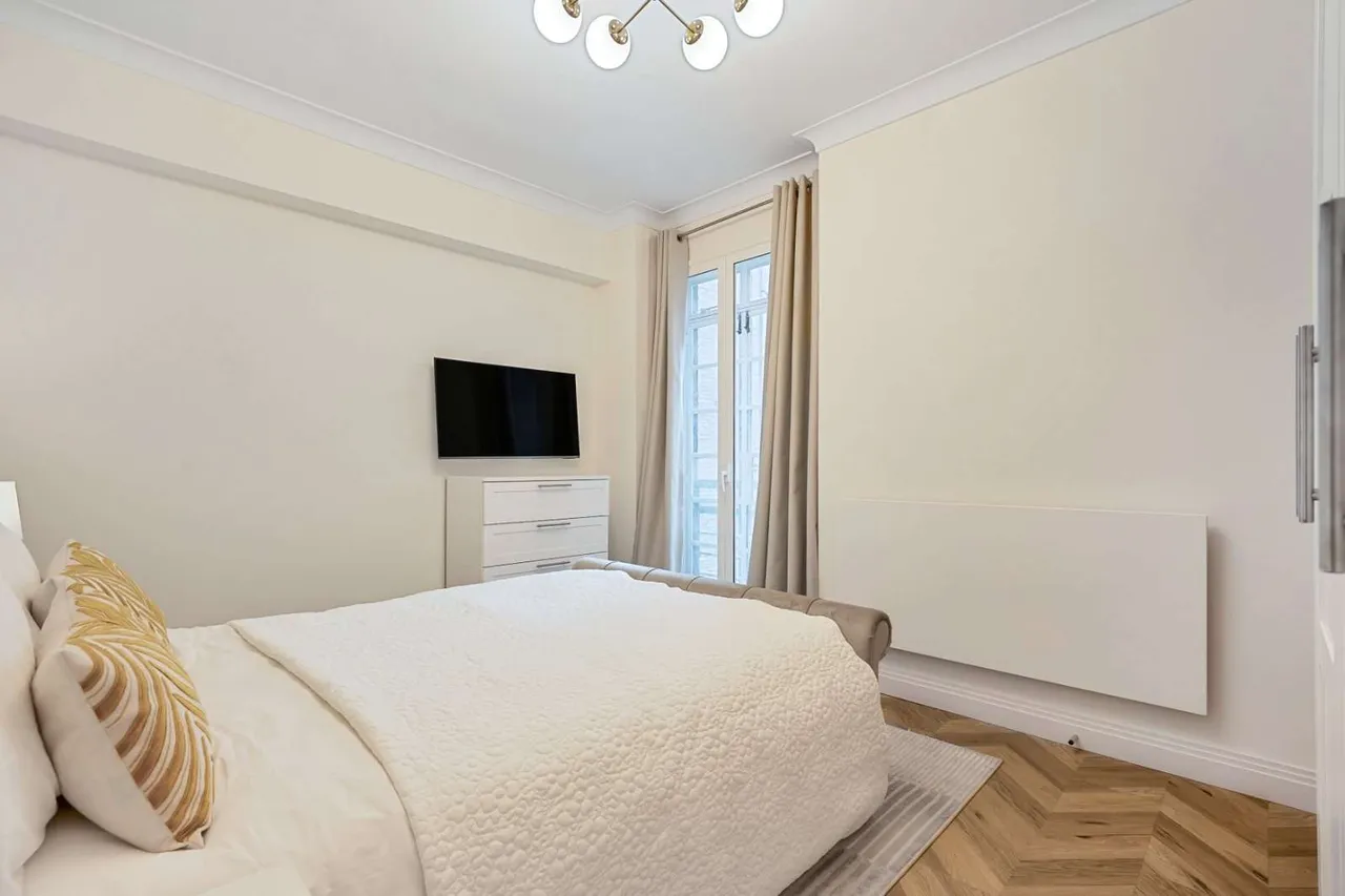 Gloucester Place, London, NW1, photo 9
