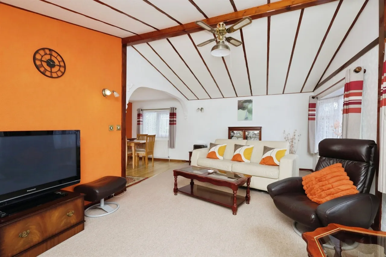 Deanland Wood Park, Golden Cross, BN27, photo 4