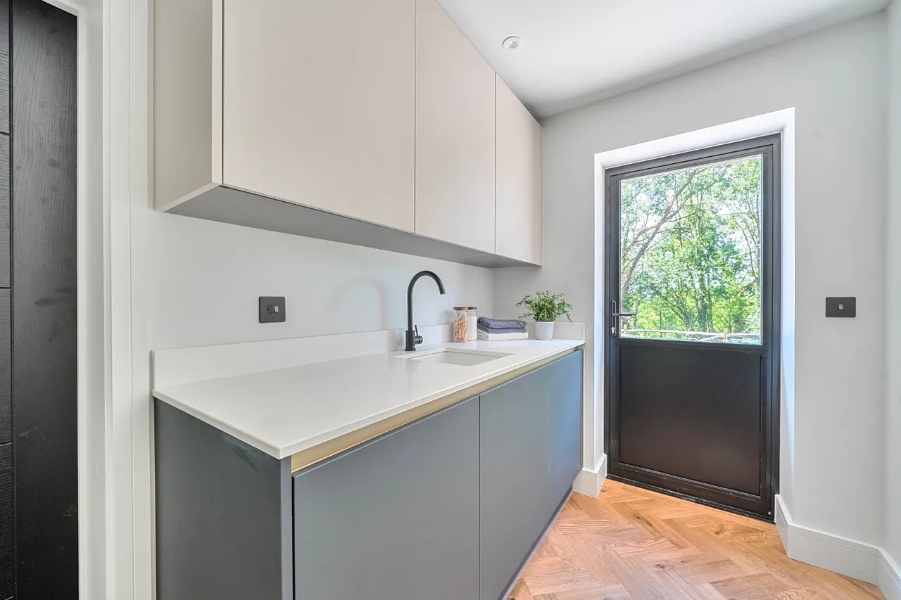 Knowle Lane, Horton Heath, SO50, photo 20