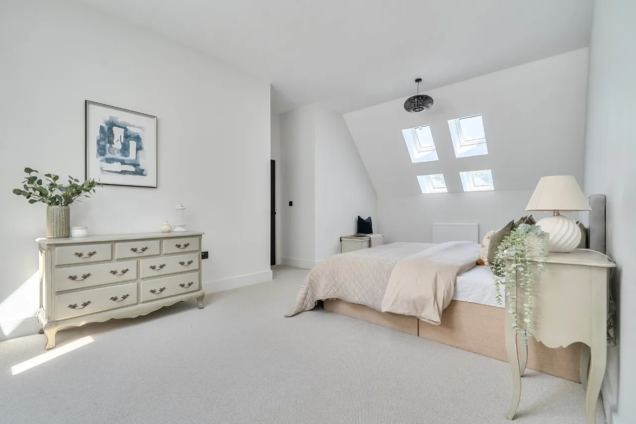 Knowle Lane, Horton Heath, SO50, photo 8