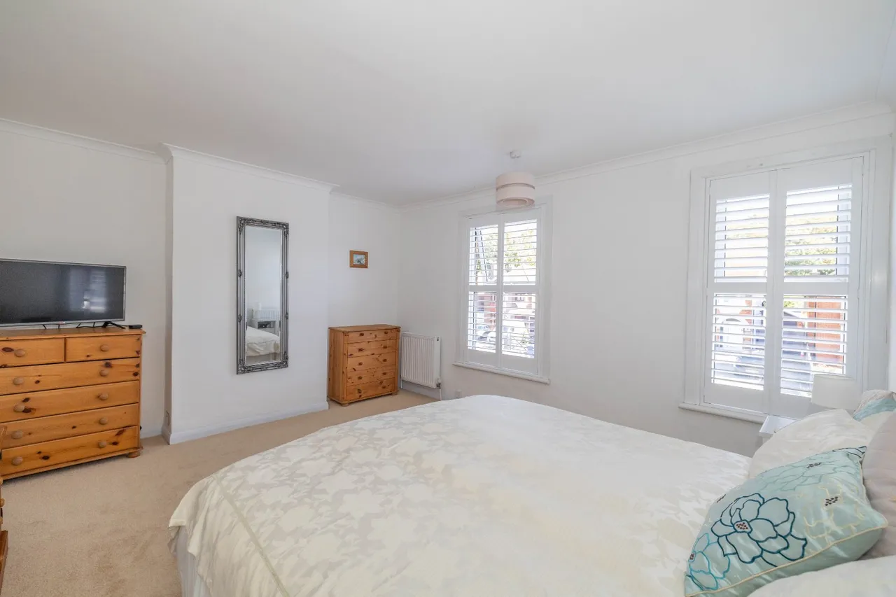 Chalkwell Road, Sittingbourne, ME10, photo 12
