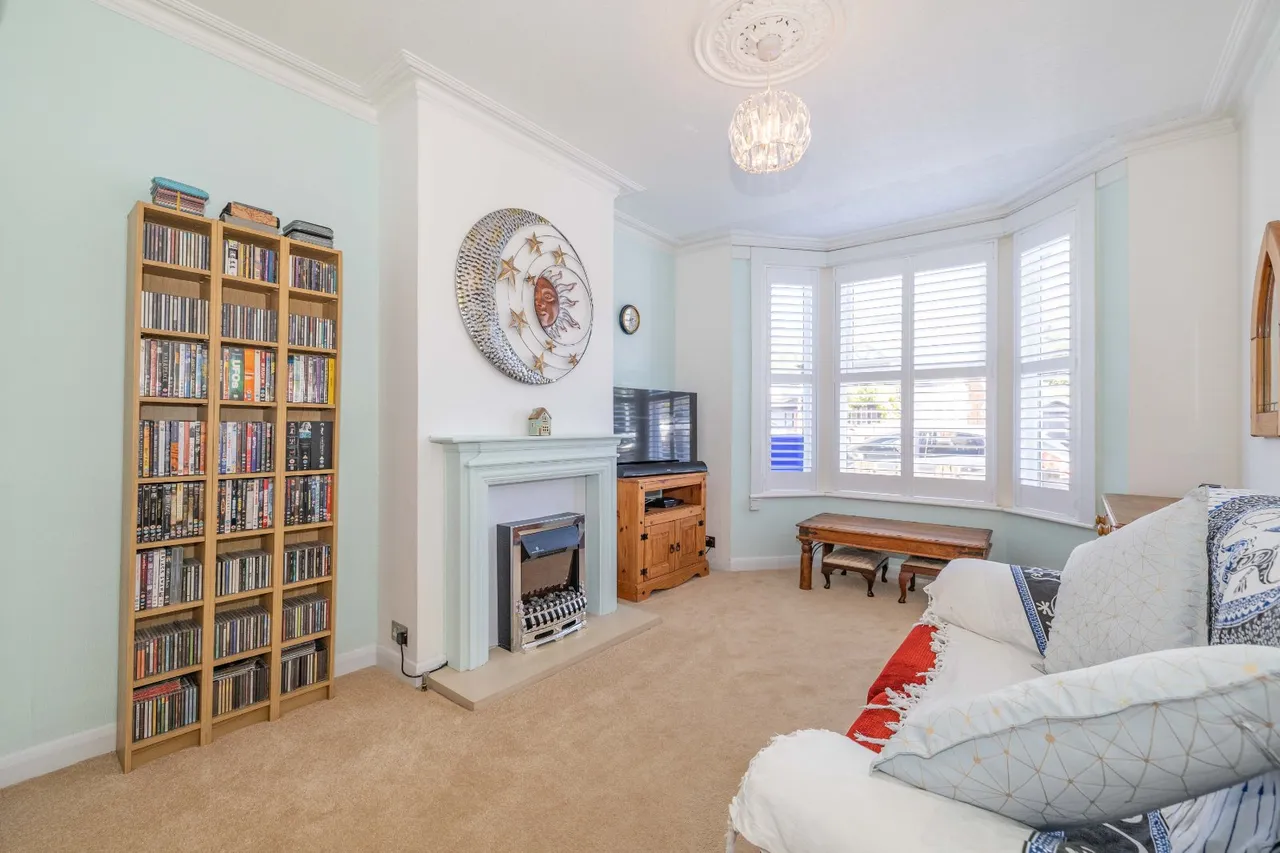Chalkwell Road, Sittingbourne, ME10, photo 2