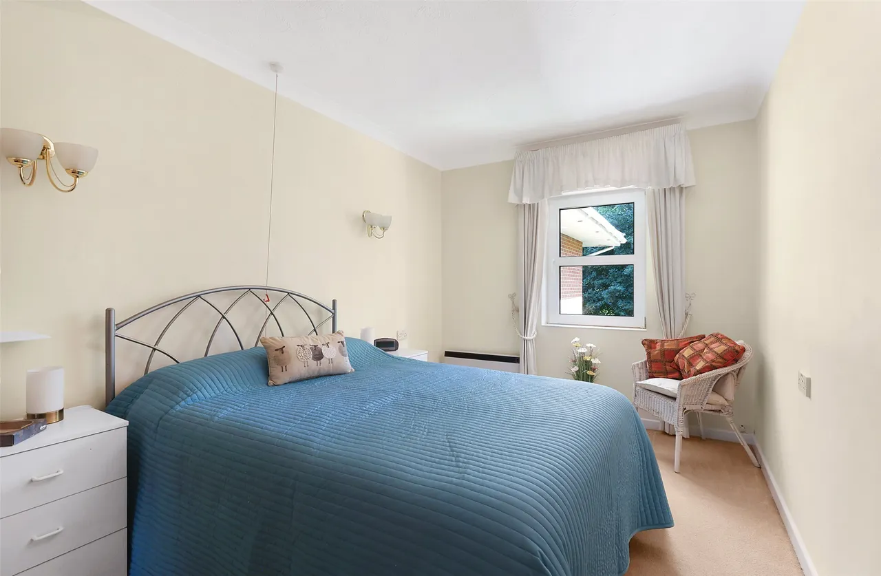 Roebuck Close, Reigate, RH2, photo 7