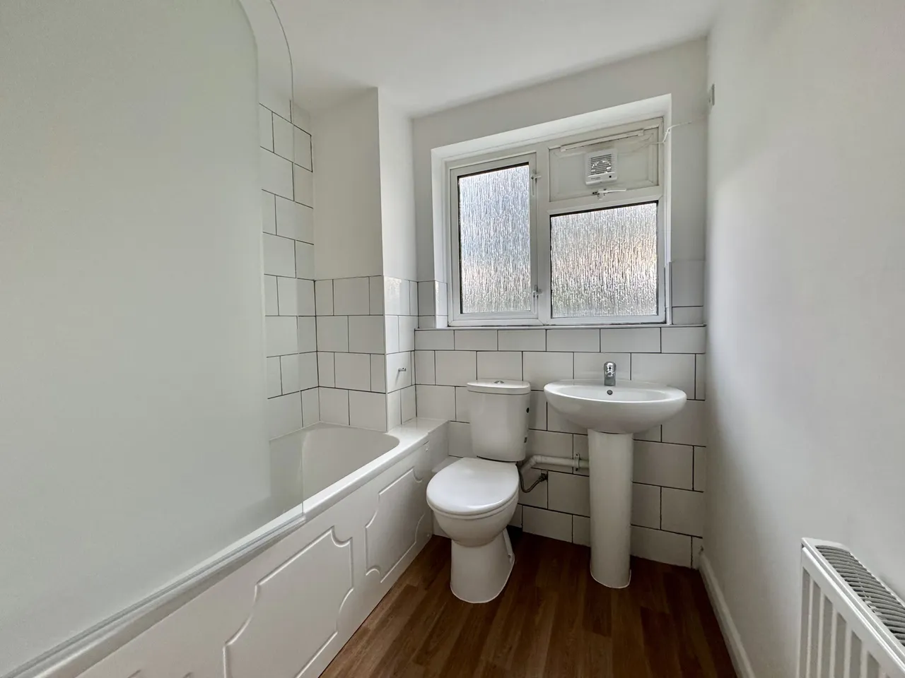 Devon Close, Macclesfield, SK10, photo 7