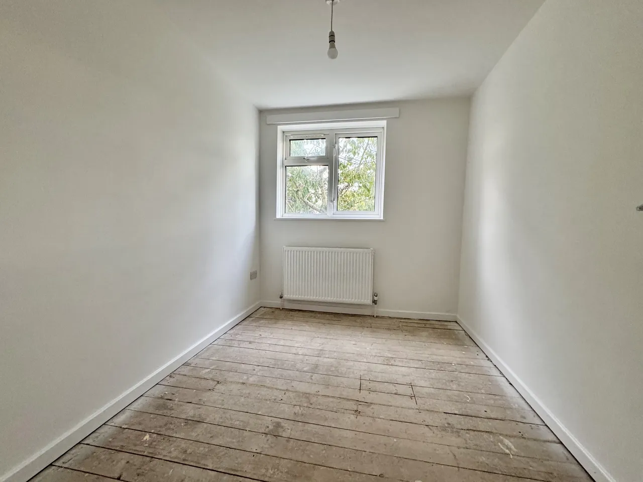 Devon Close, Macclesfield, SK10, photo 8