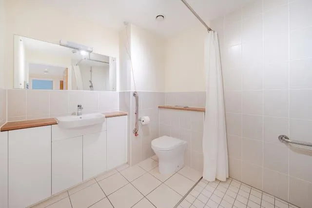 St. Lukes Road, Maidenhead, SL6, photo 11