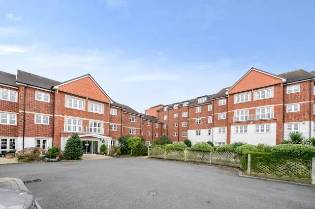 St. Lukes Road, Maidenhead, SL6, photo 16